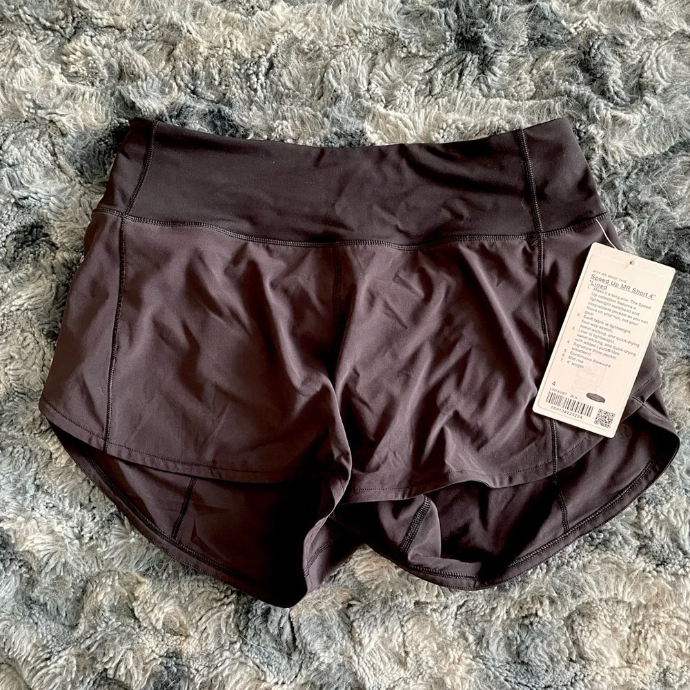 Lululemon shorts - Picture 4 of 5